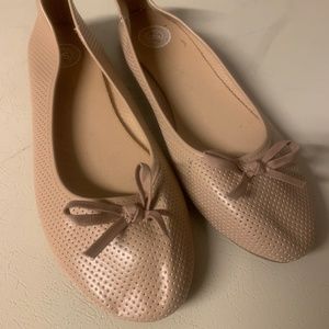 SO Flats, Tan Size 8 1/2